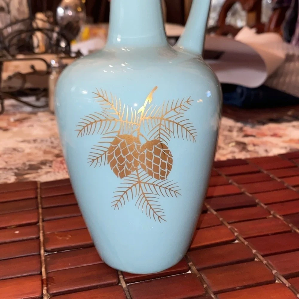 Vintage Porcelain Vase Gold Wheat Motif Made in USA